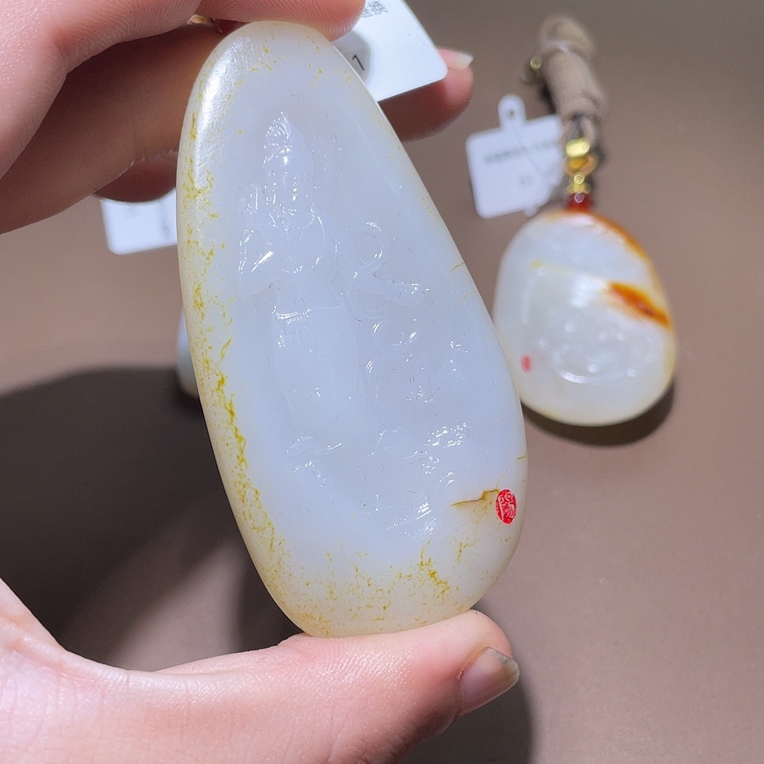 和田玉颈饰未镶嵌