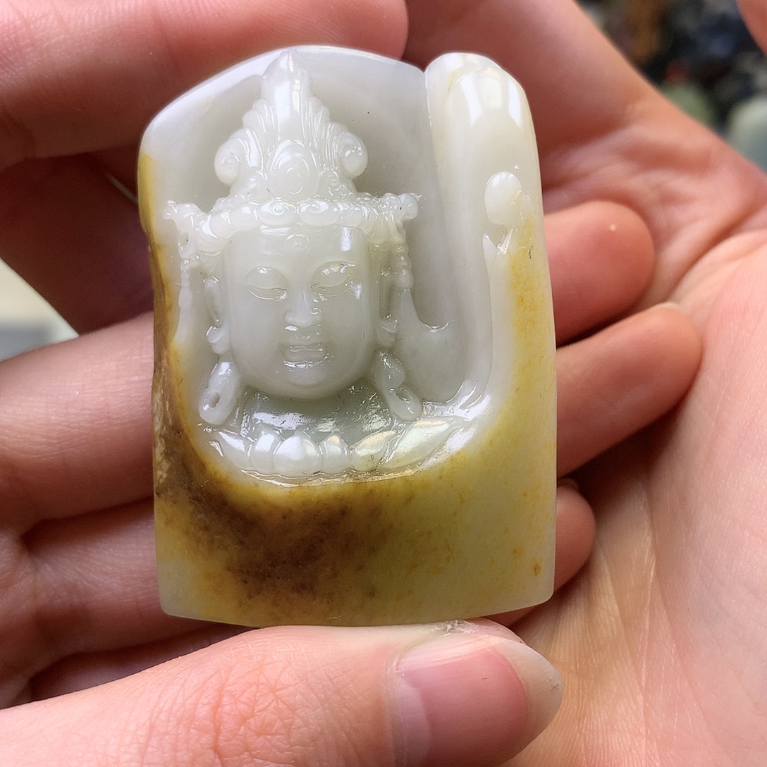 和田玉颈饰未镶嵌