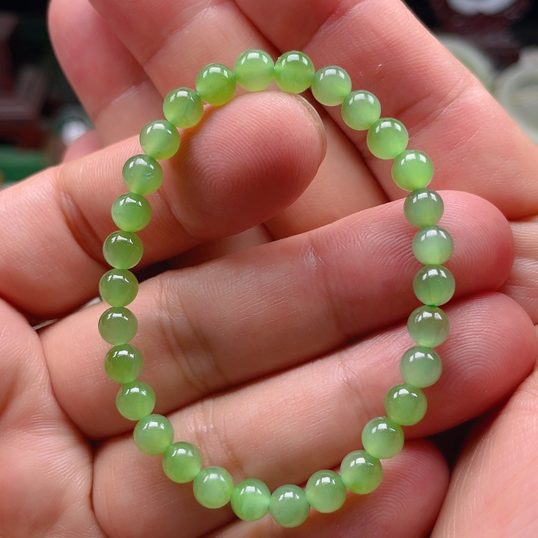 手链未镶嵌和田玉（碧玉）