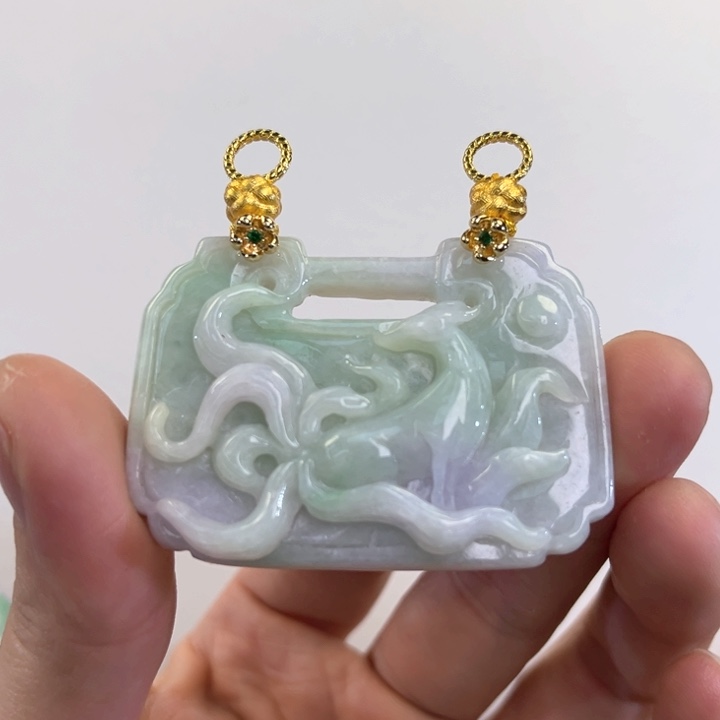 翡翠吊坠(赠链)未镶嵌代编织