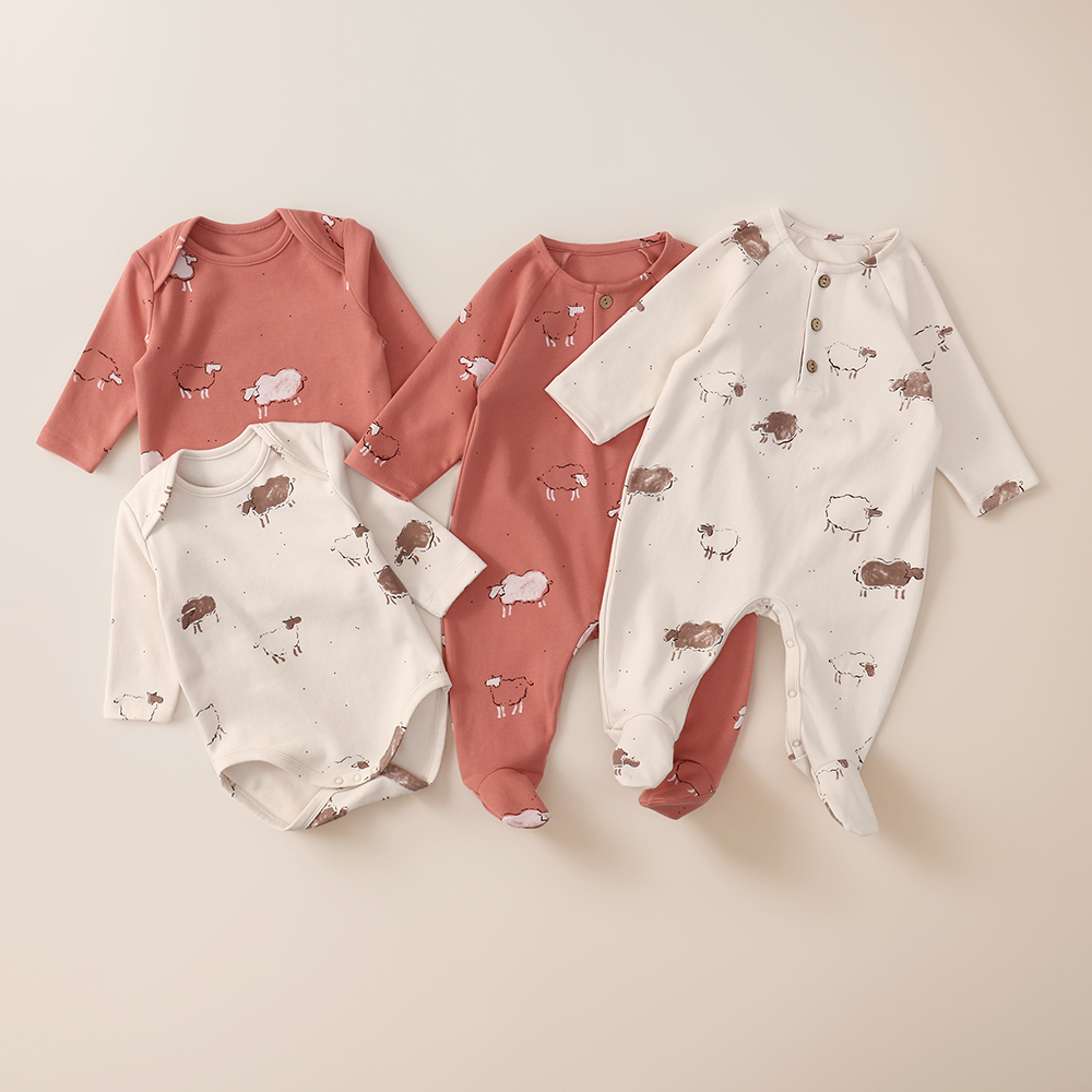 春季新款婴儿连脚外出服厚北欧风洋气宝宝春装可爱长袖印花包屁衣