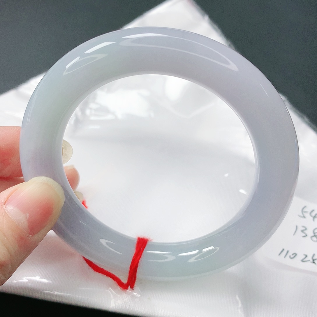 翡翠手镯未镶嵌缅甸天然A货翡翠