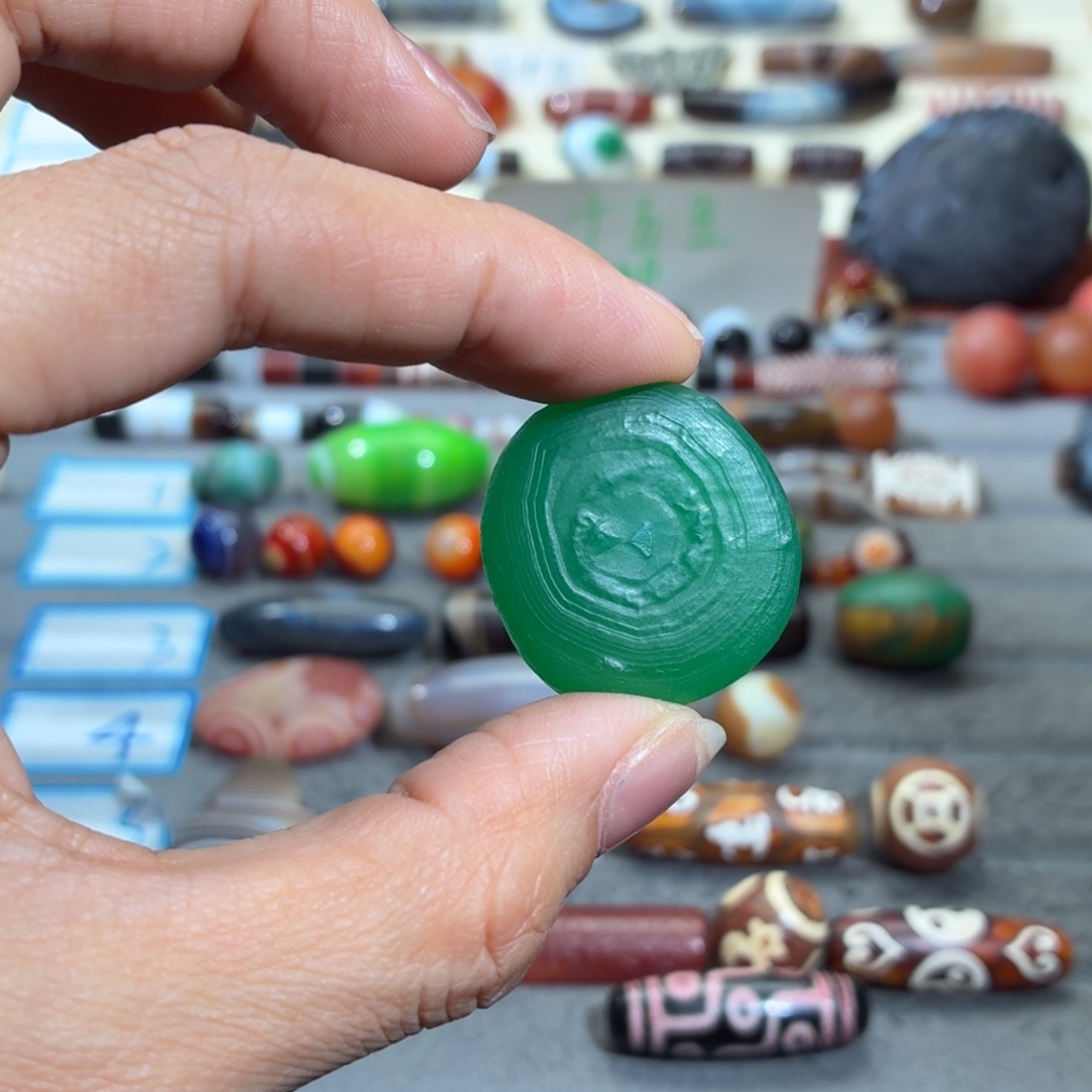 不***羊玛瑙/玉髓合金颈饰