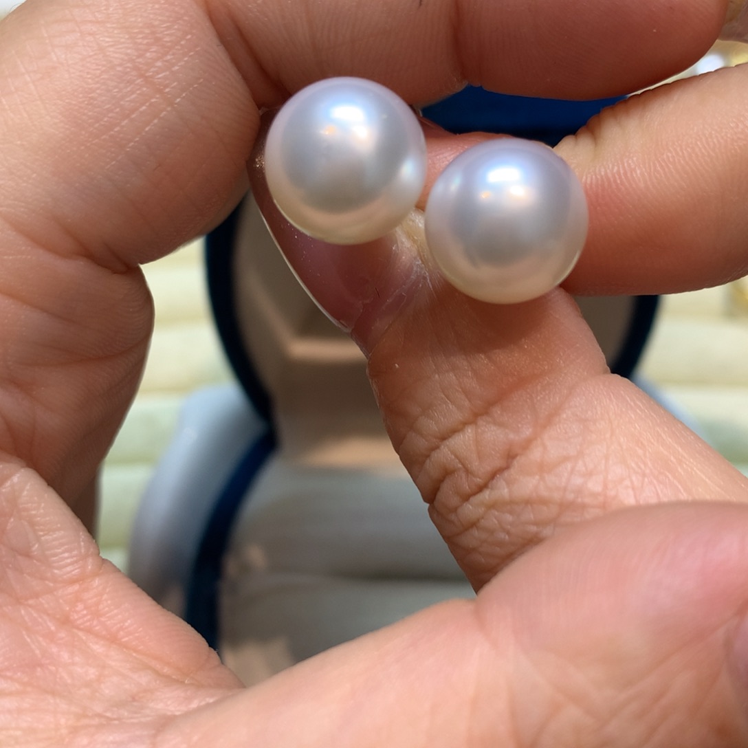 海水珍珠耳饰18K金镶嵌