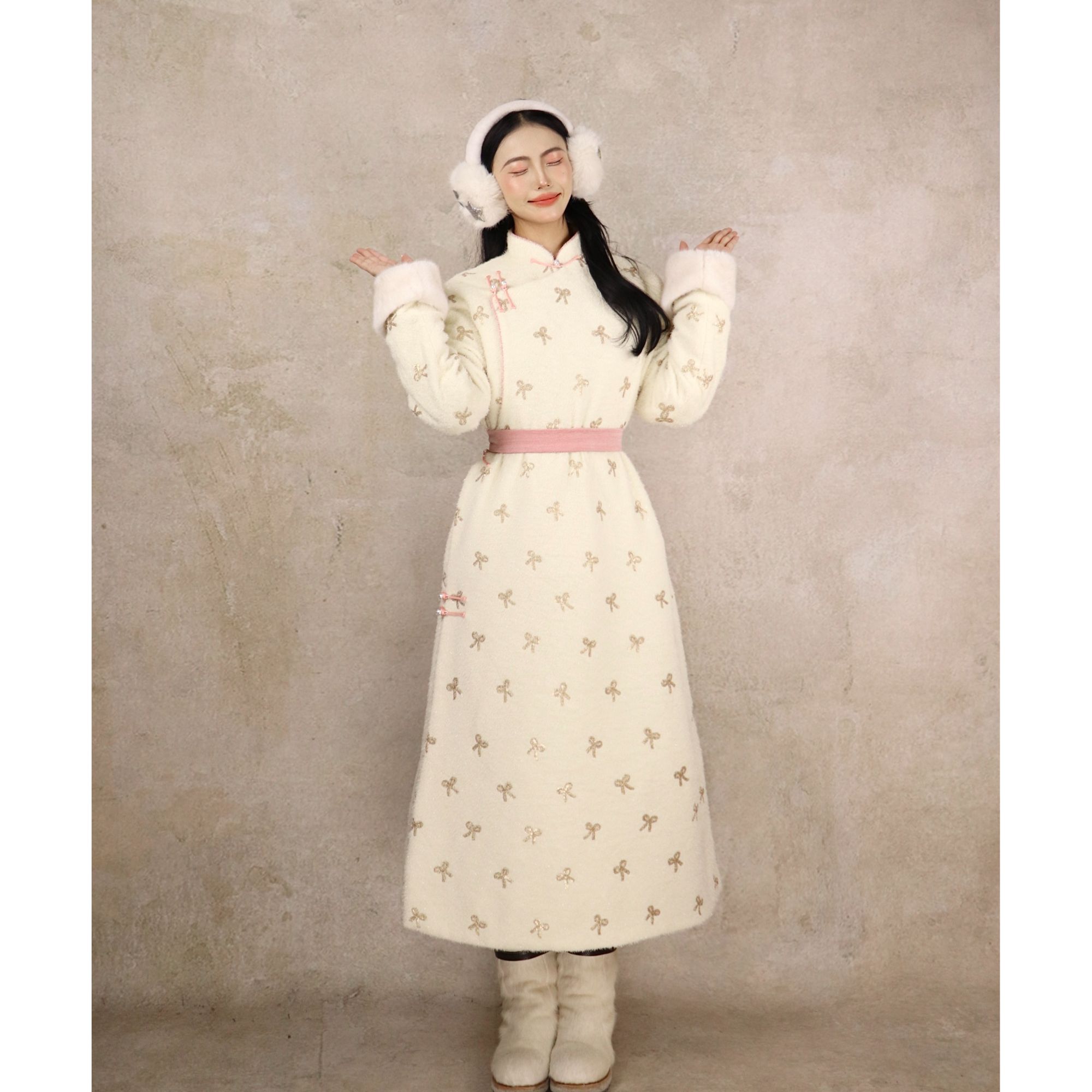 【蒙之艺】亮片蝴蝶结呢子撞色冬季女士蒙古袍