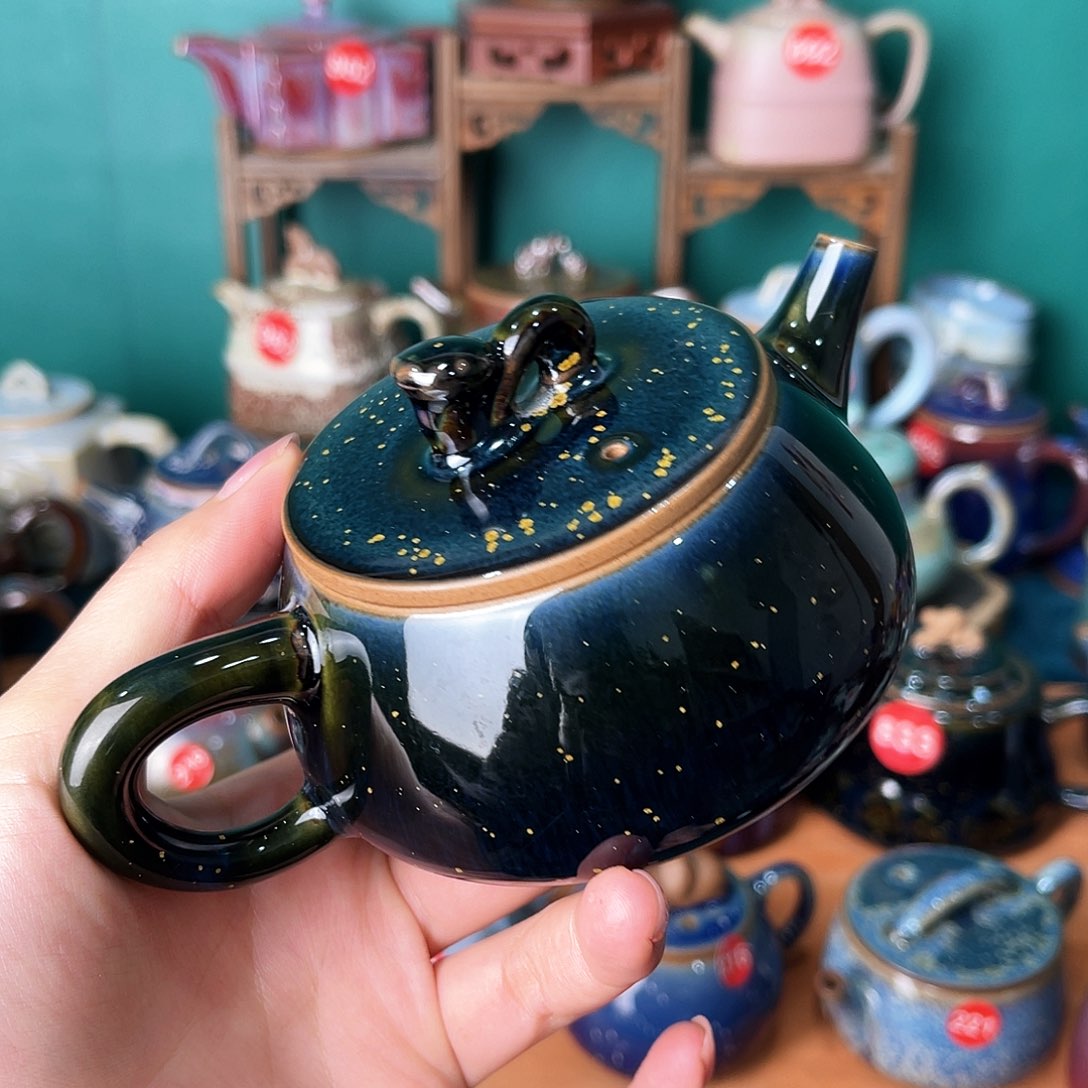 特价清仓不调不退。娇