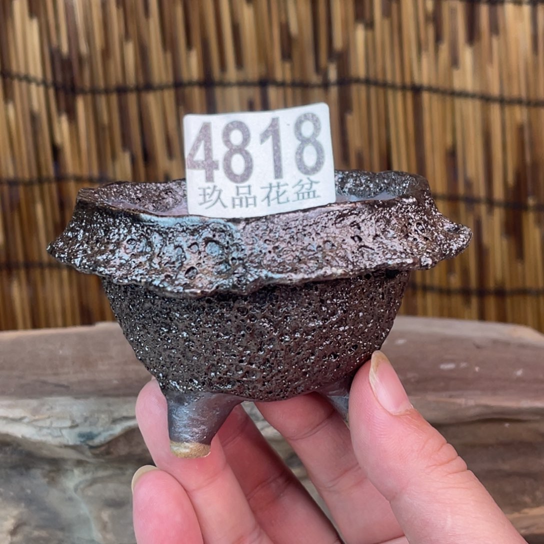 景德镇陶瓷手工花盆默认瑕疵