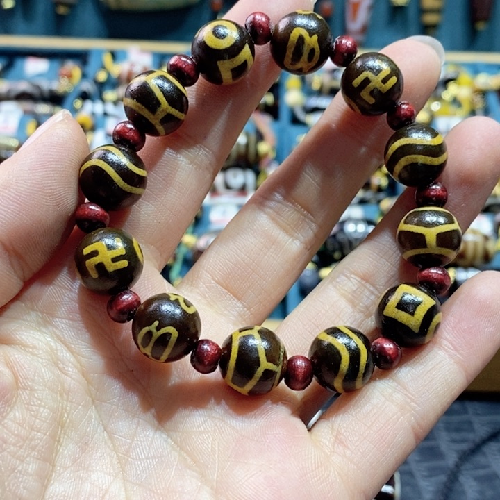 玛瑙/玉髓手串合金59