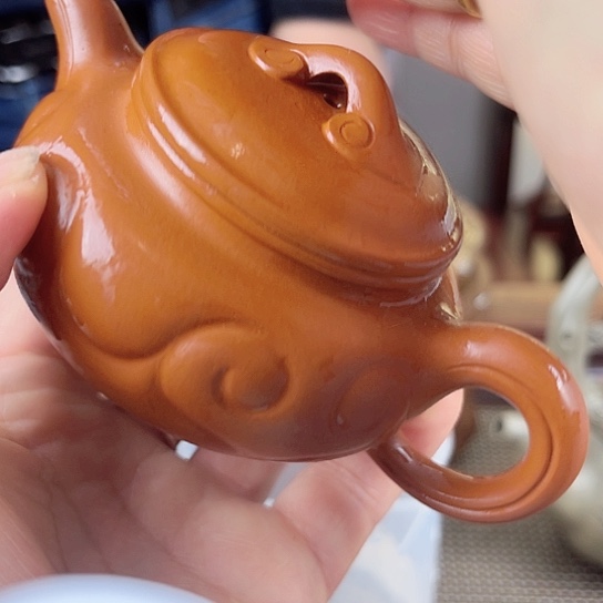 紫砂茶壶今天的天气好