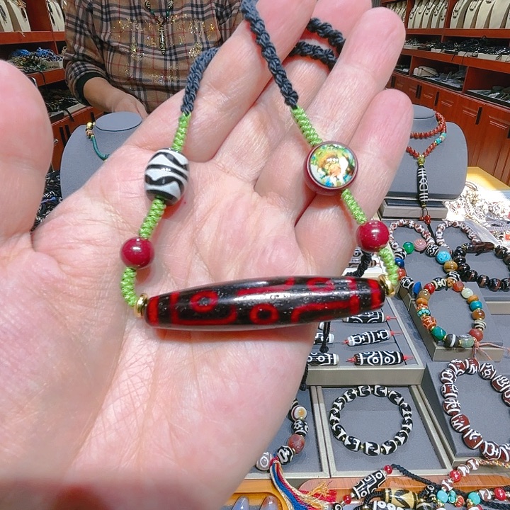 未镶嵌玛瑙/玉髓珠宝奇石