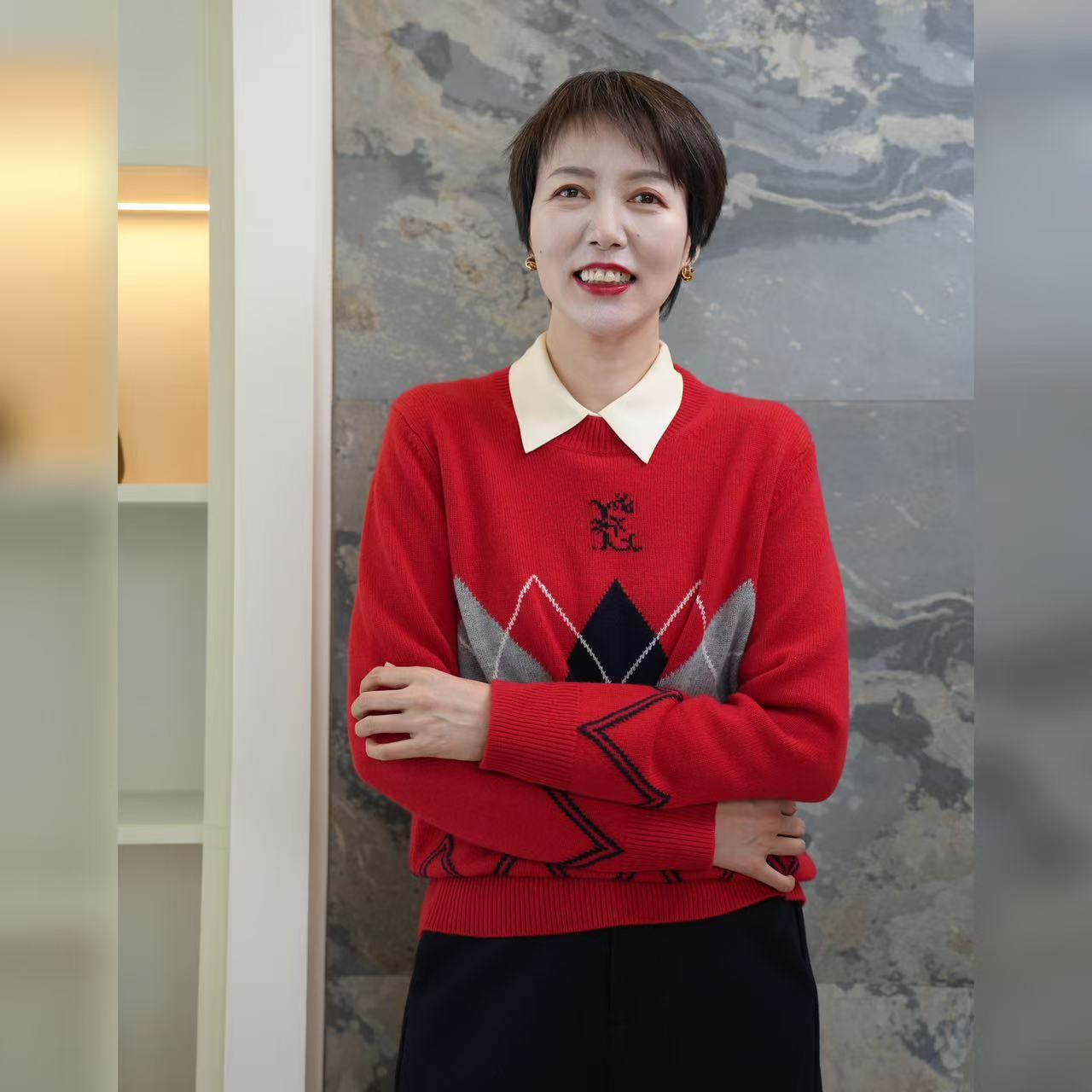 【YAN】圆领螺纹收口菱形格提花宽松羊绒衫 # SCXF20251141-C9021