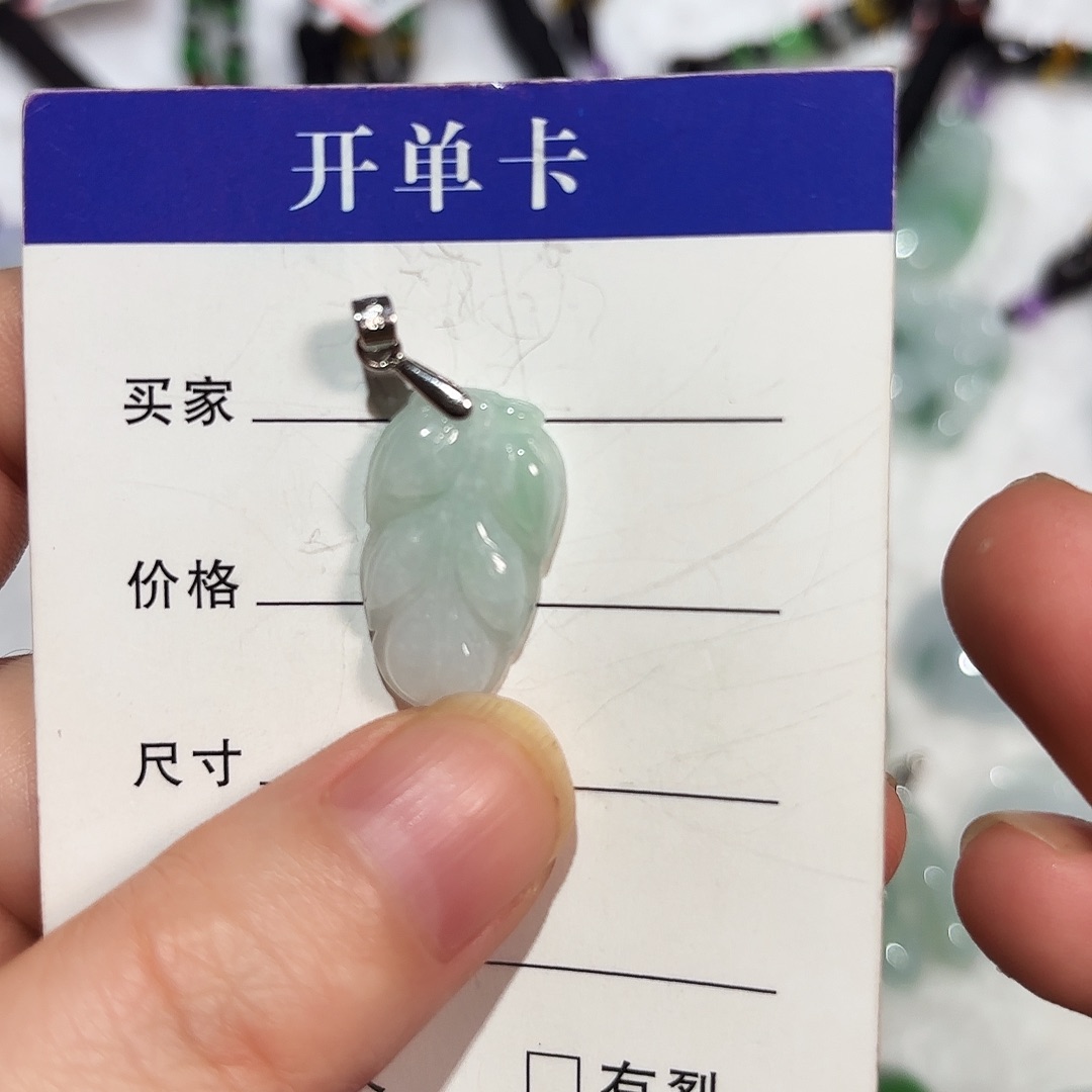 翡翠银S925镶嵌颈饰A货翡翠镶嵌劲饰