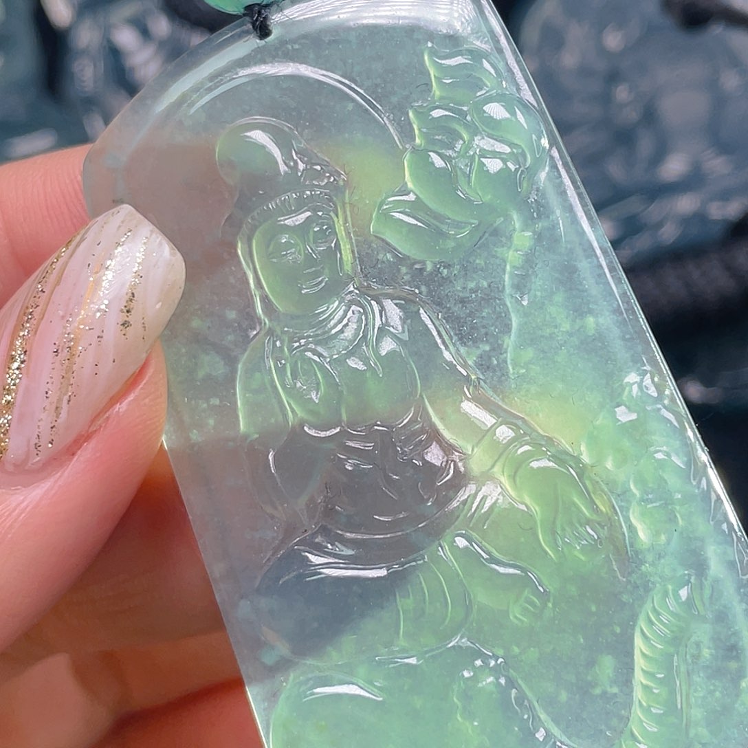 颈饰未镶嵌翡翠3，