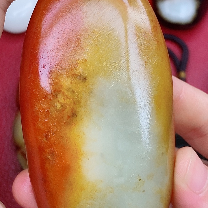 和田玉未镶嵌珠宝半成品