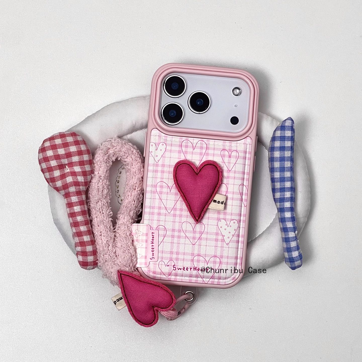 日韩ins可爱卡通皮纹粉格爱心适用苹果17/16promax手机壳15/14/13