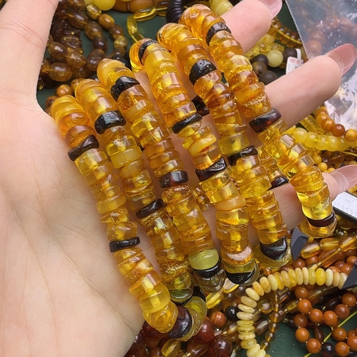 琥珀未镶嵌珠宝奇石