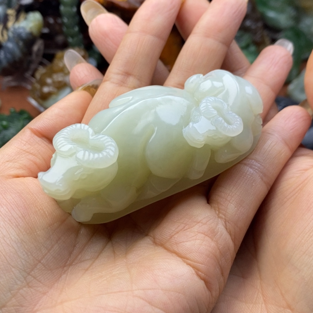 和田玉挂件未镶嵌