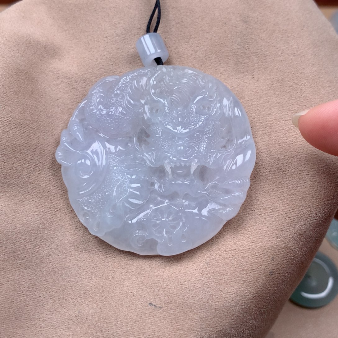 翡翠未镶嵌颈饰缅甸翡翠