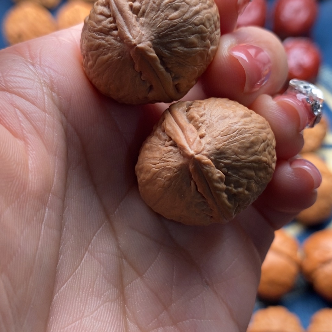 文玩核桃把件精品小手捻