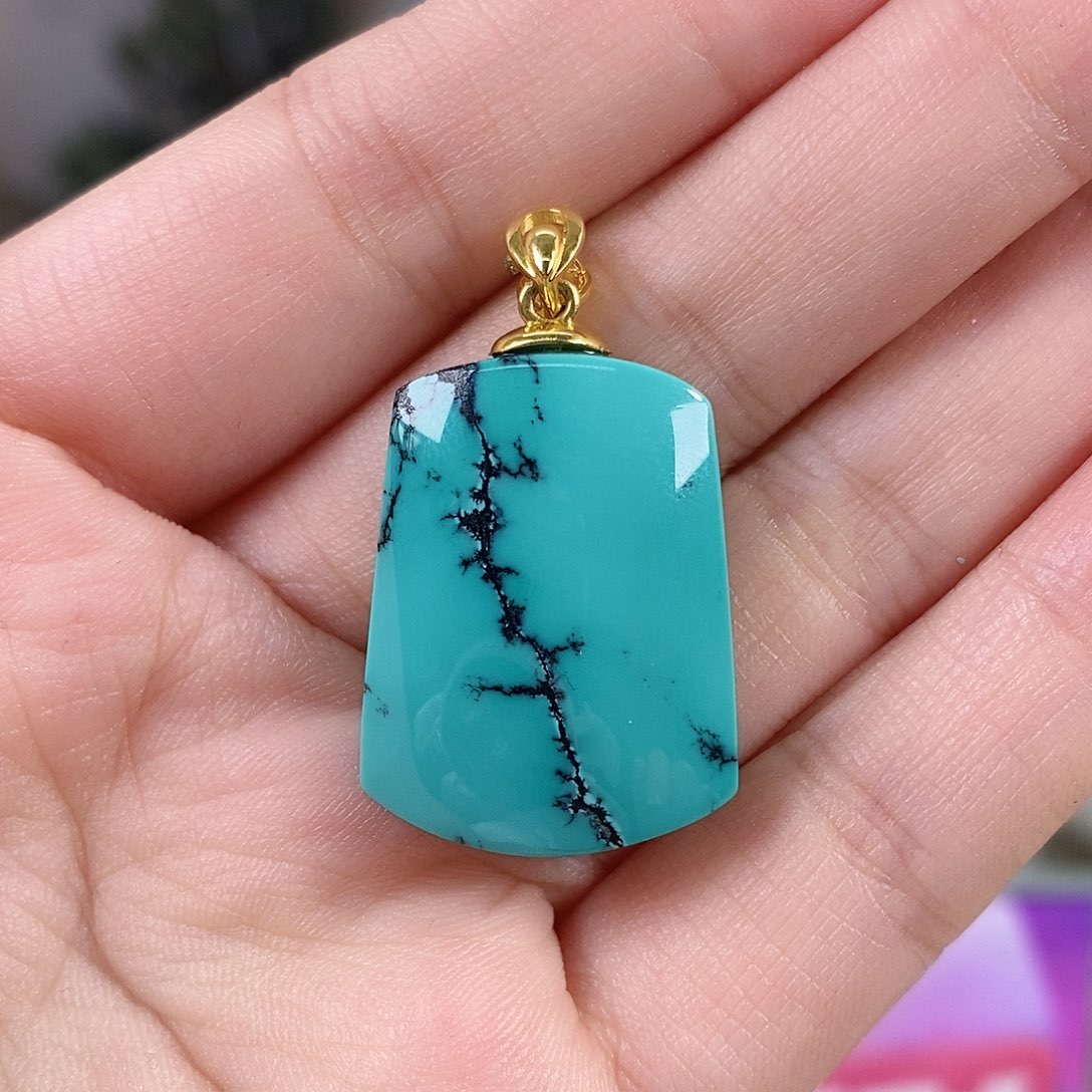 绿松石18K金镶嵌珠宝奇石