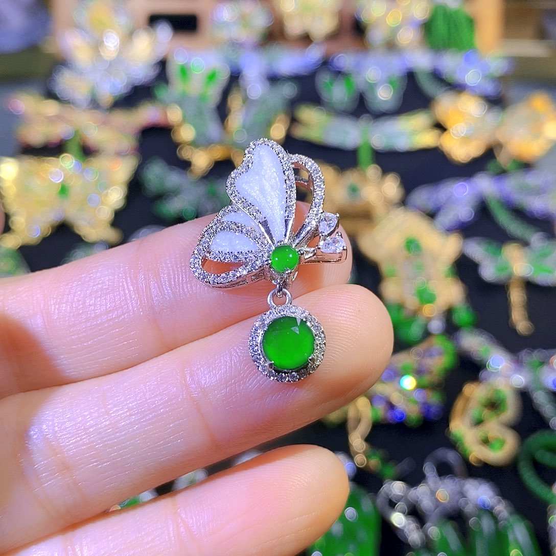 吊坠(不含链)银S925镶嵌翡翠