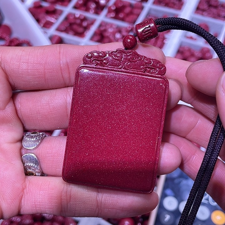 天然辰砂紫金砂大号无事牌吊坠