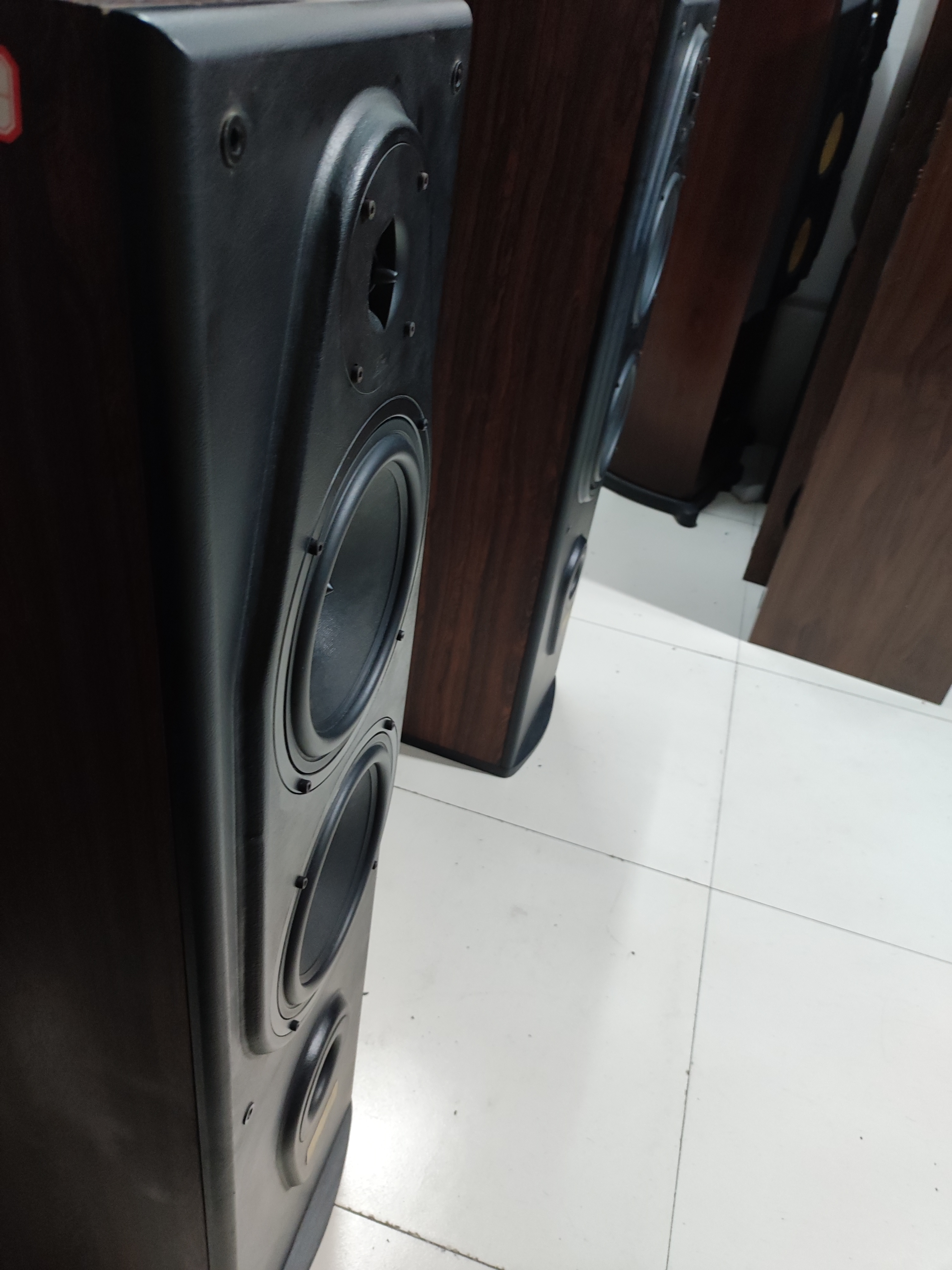 双八寸h落地音箱，不包邮不退换