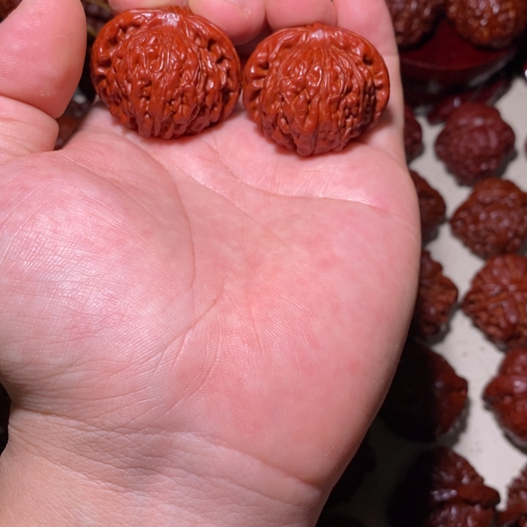 石****桃核吊坠四座楼四座楼