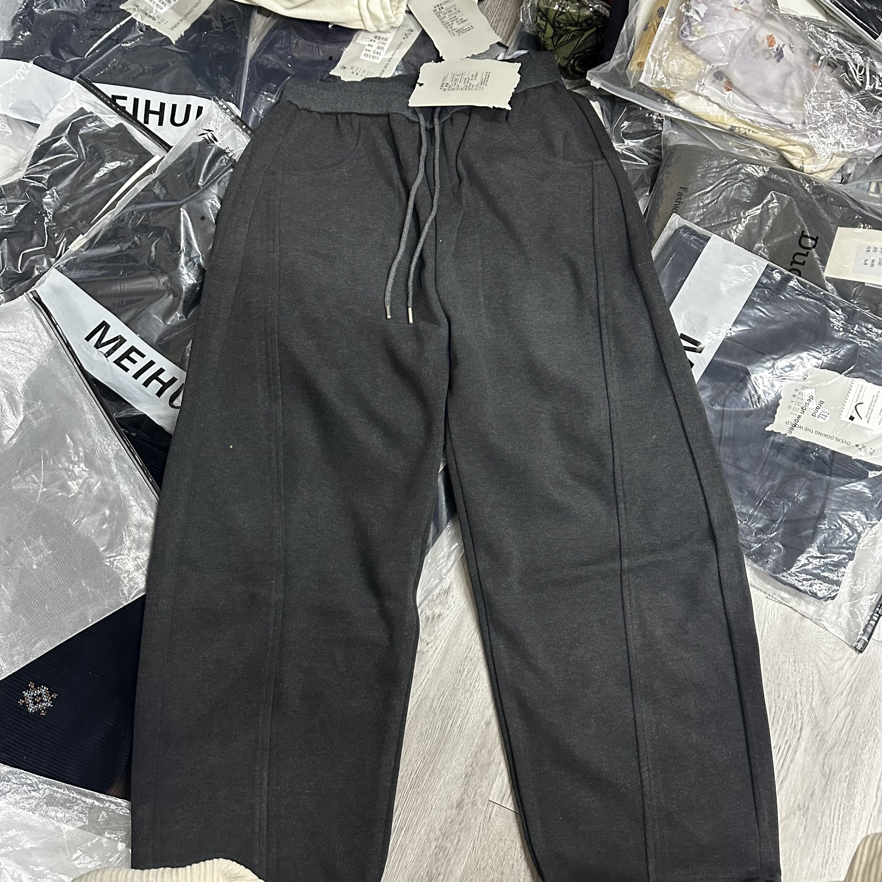 Phm秋冬新款抽绳弯刀休闲裤MHJ 25118