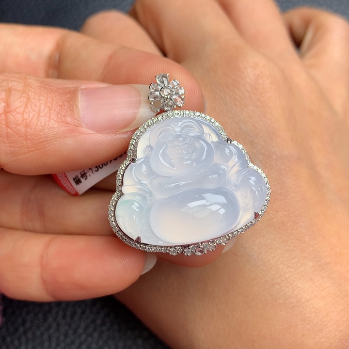 翡翠吊坠(不含链)18K金镶嵌