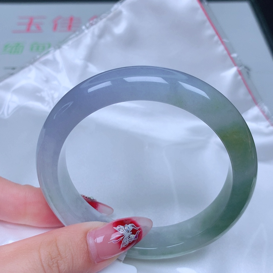 翡翠手镯未镶嵌56 56 56