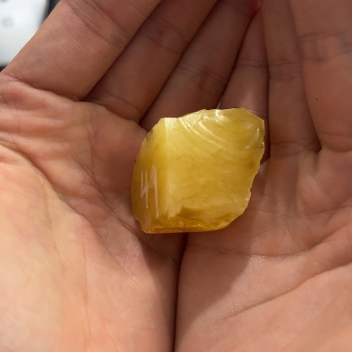 北***司定制蜜蜡未镶嵌定制蜜蜡