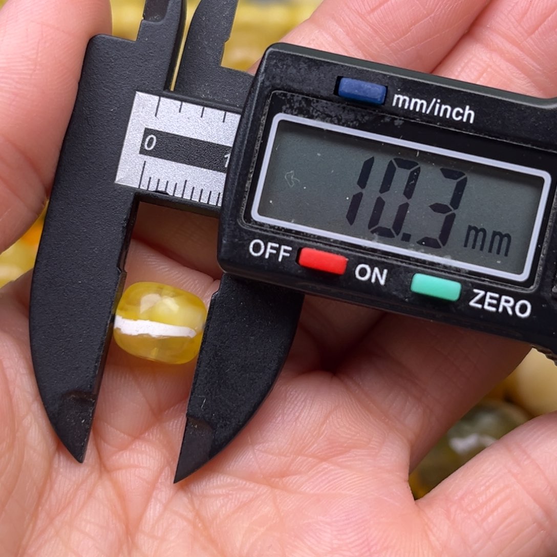 蜜蜡裸石未镶嵌蜜蜡裸石未镶嵌3