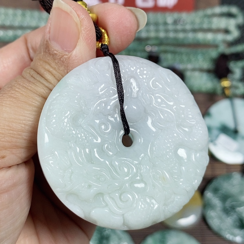 【闪购商品】翡翠颈饰未镶嵌玉吊坠翡翠玉双面九龙扣