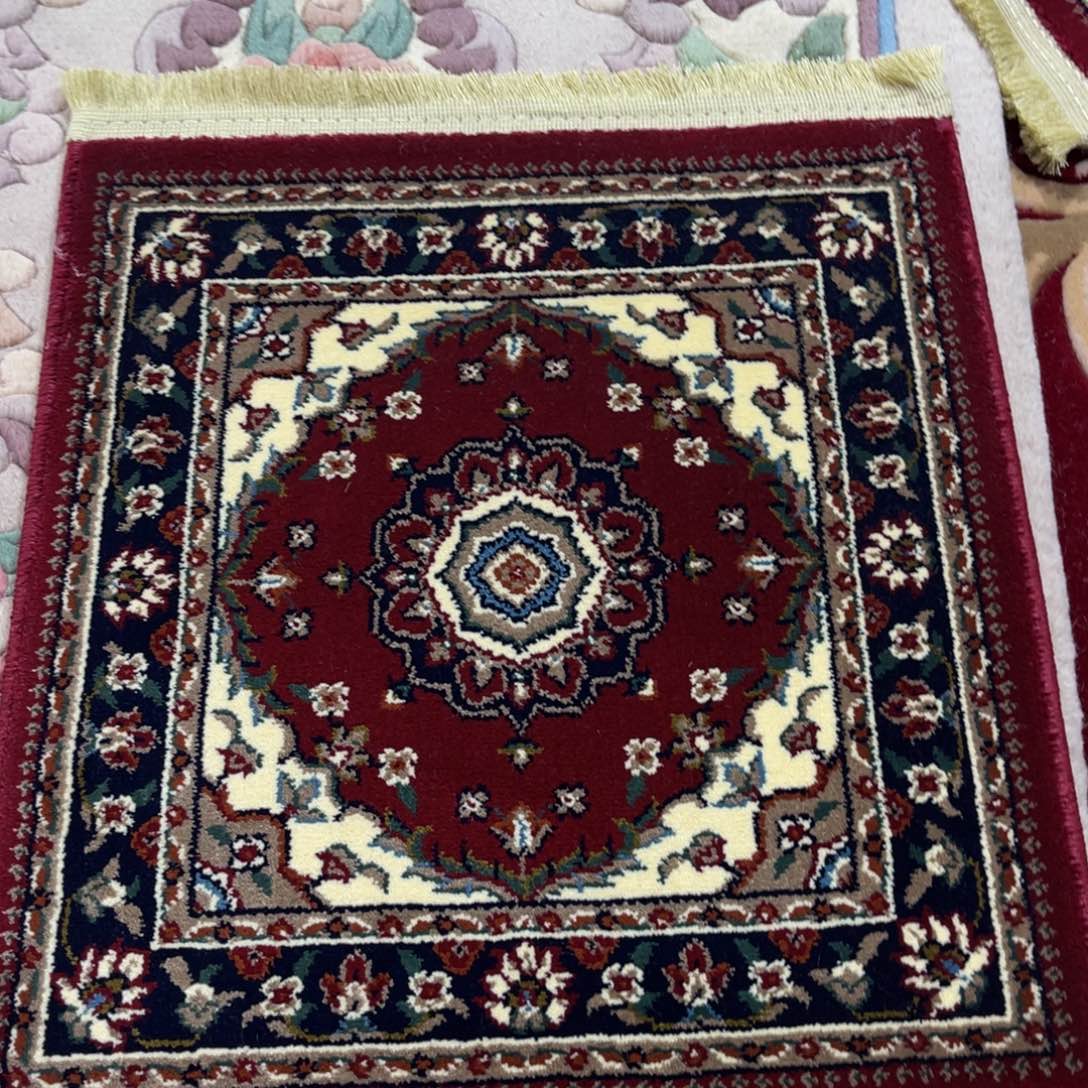 羊毛40×40混纺福利小坐垫