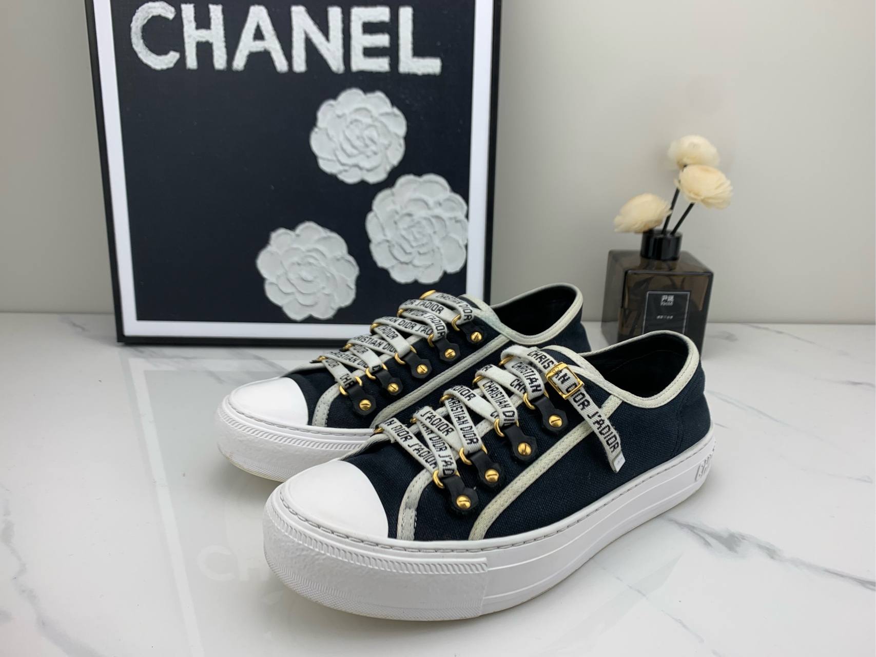 95新 DIOR/迪奥 黑色鞋带标语 帆布鞋 37.5码/jm00283