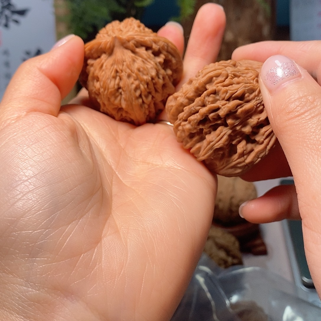 大***荐吊坠文玩核桃楼子