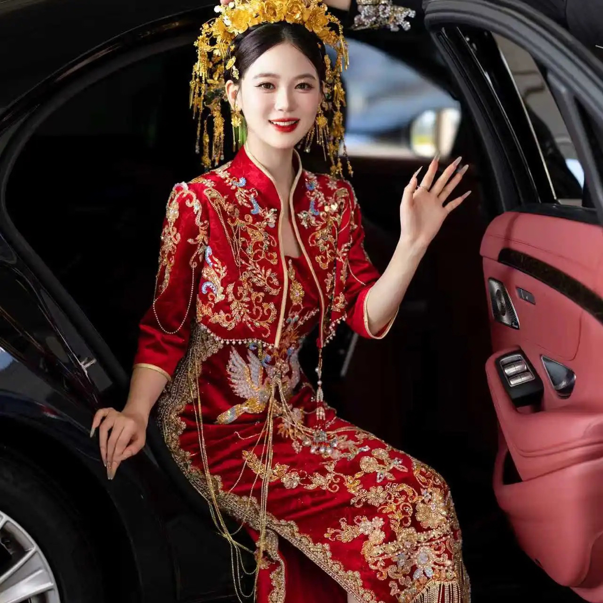 重工旗袍敬酒服2025新款红色新中式订婚礼服套装新娘出阁结婚秀禾