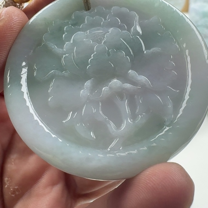 翡翠未镶嵌颈饰天然缅甸A货翡翠