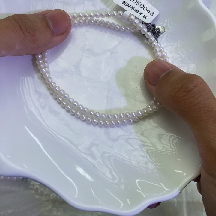 颈饰未镶嵌淡水珍珠