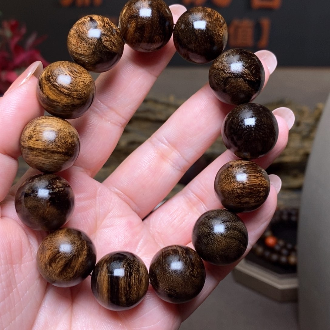 沉香手串越南芽庄白棋楠金丝瘤疤帝王窖藏限量1.8