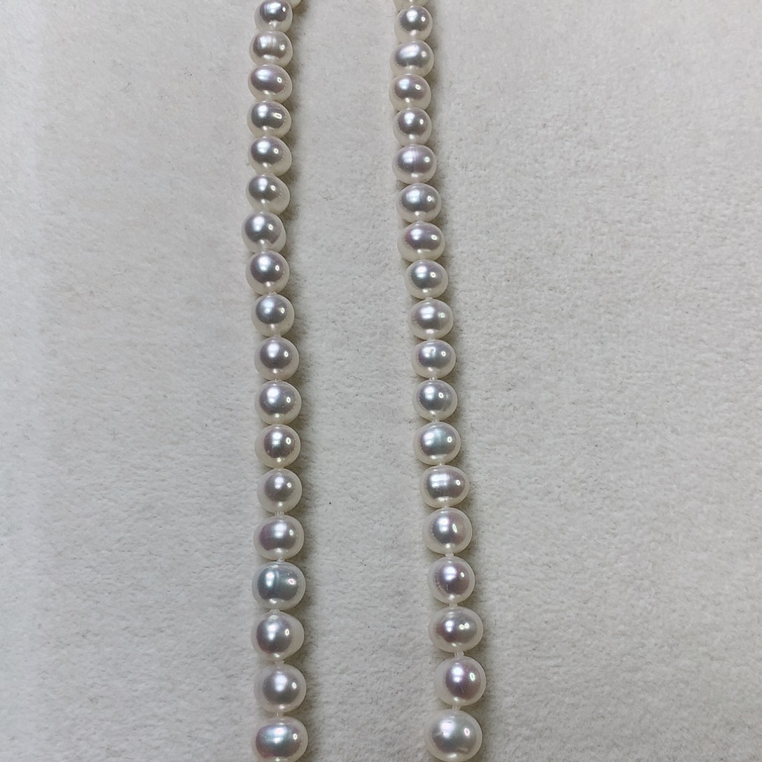 颈饰未镶嵌淡水珍珠