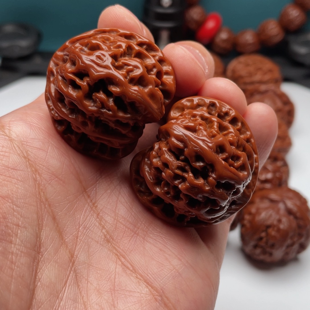 文玩核桃把件Z***g苹果园狮子头