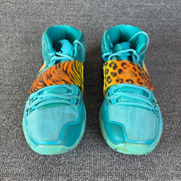 42.5码 kyire 6 篮球鞋