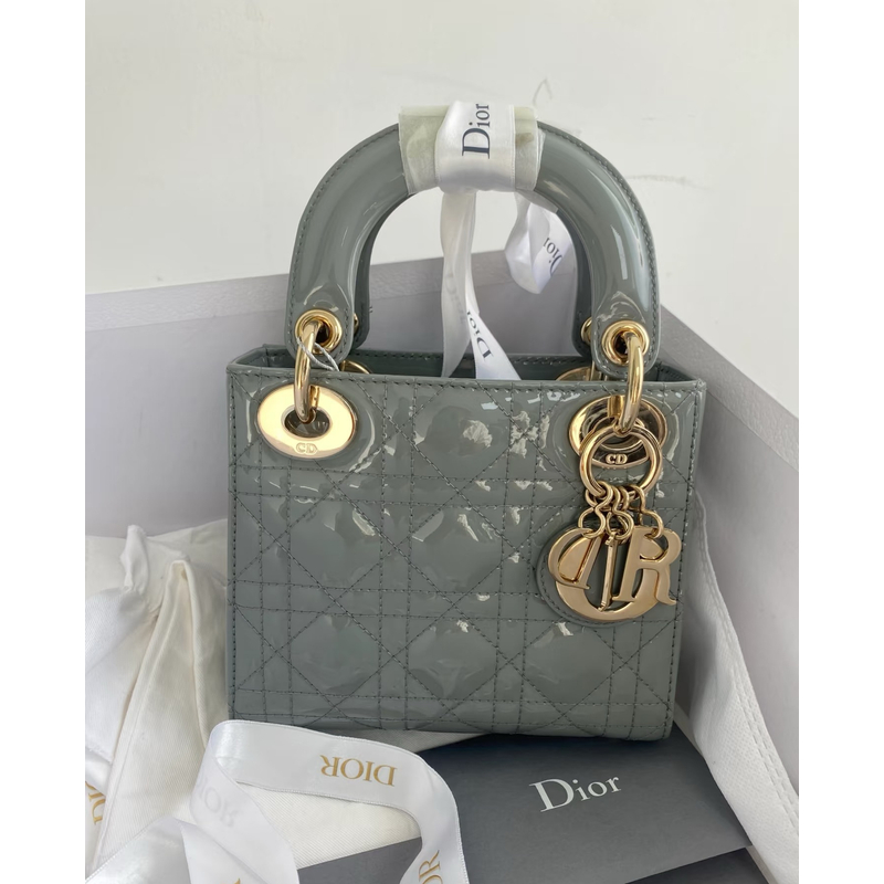 95新 DIOR/迪奥 雾霾蓝漆皮戴妃三格17cm 12731706