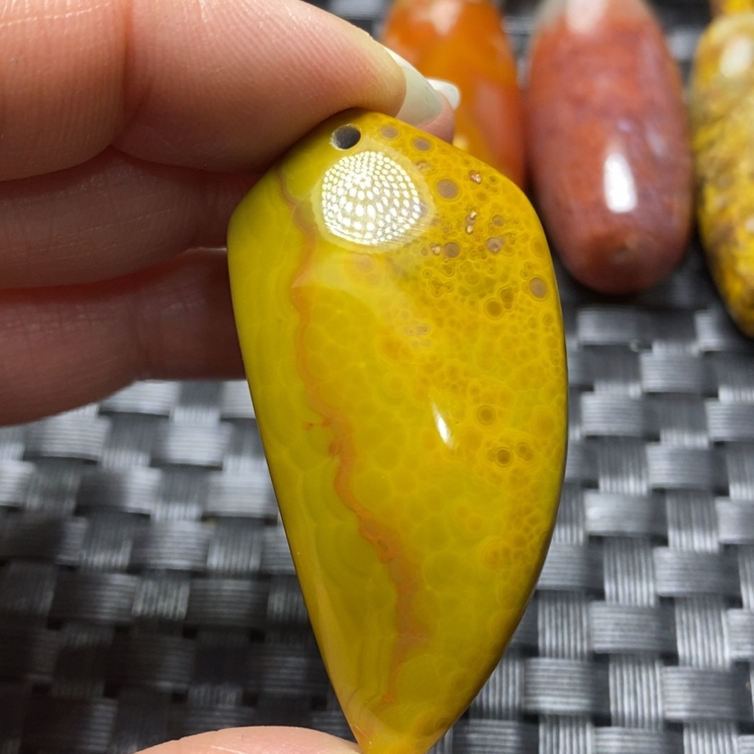 玛瑙/玉髓颈饰未镶嵌