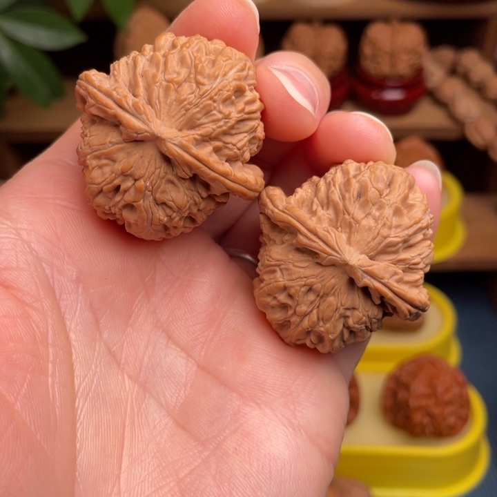 文玩核桃把件球白39