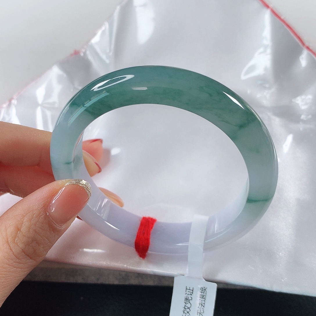 翡翠手镯未镶嵌 正圈①⑦⑨