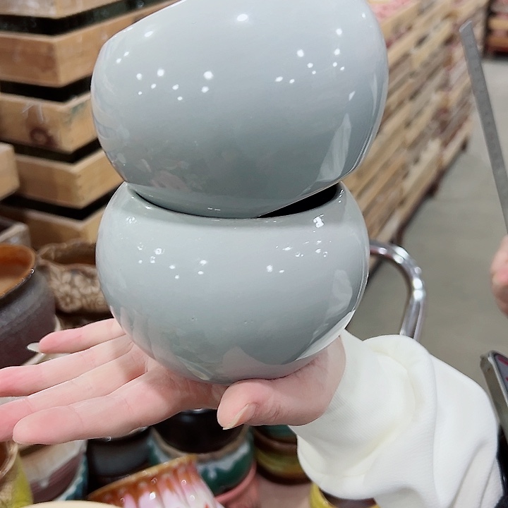 有孔.凑满10元发货多肉陶瓷花盆！