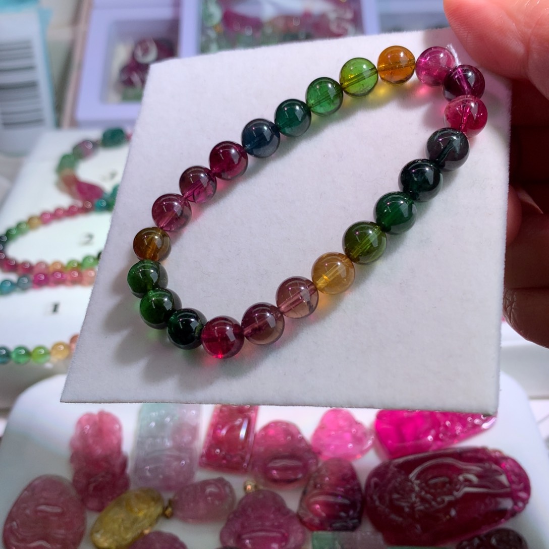 碧玺手链未镶嵌清****部碧玺